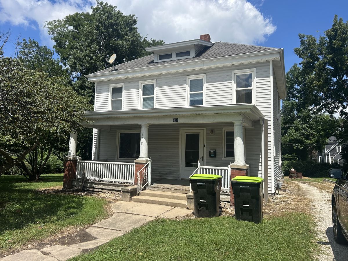 430 W.Fayette St., Pittsfield, IL  62363